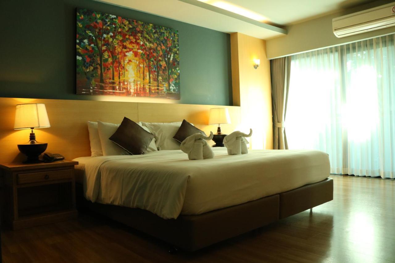 Le Naview @Prasingh Hotell Chiang Mai Exteriör bild
